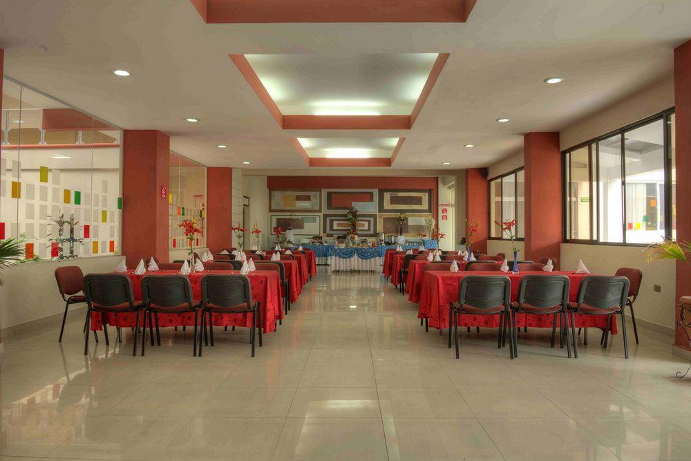 Hotel Regina Cochabamba Buitenkant foto