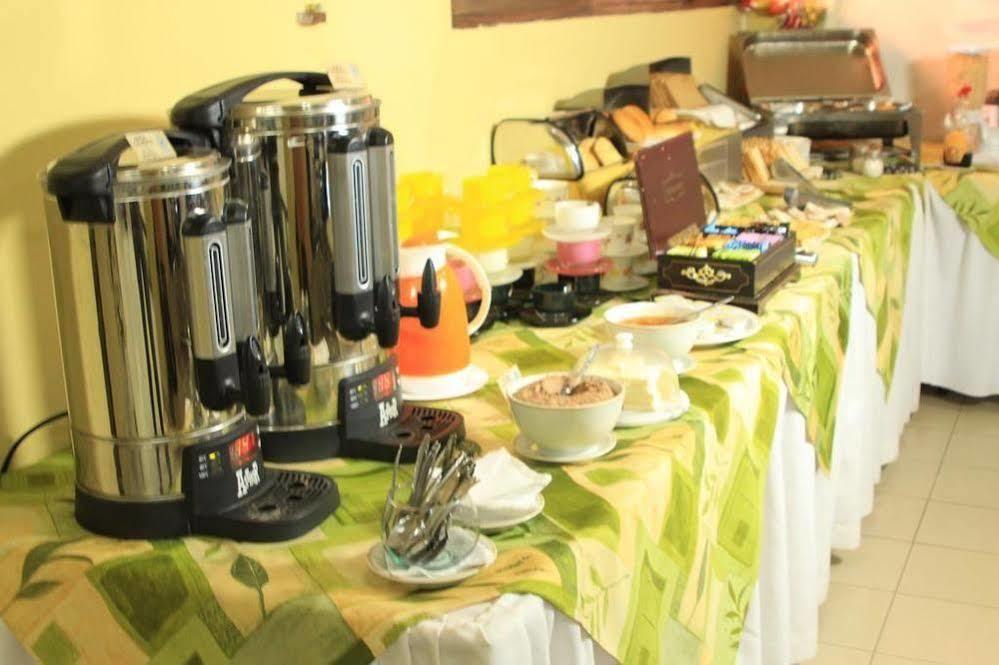 Hotel Regina Cochabamba Buitenkant foto